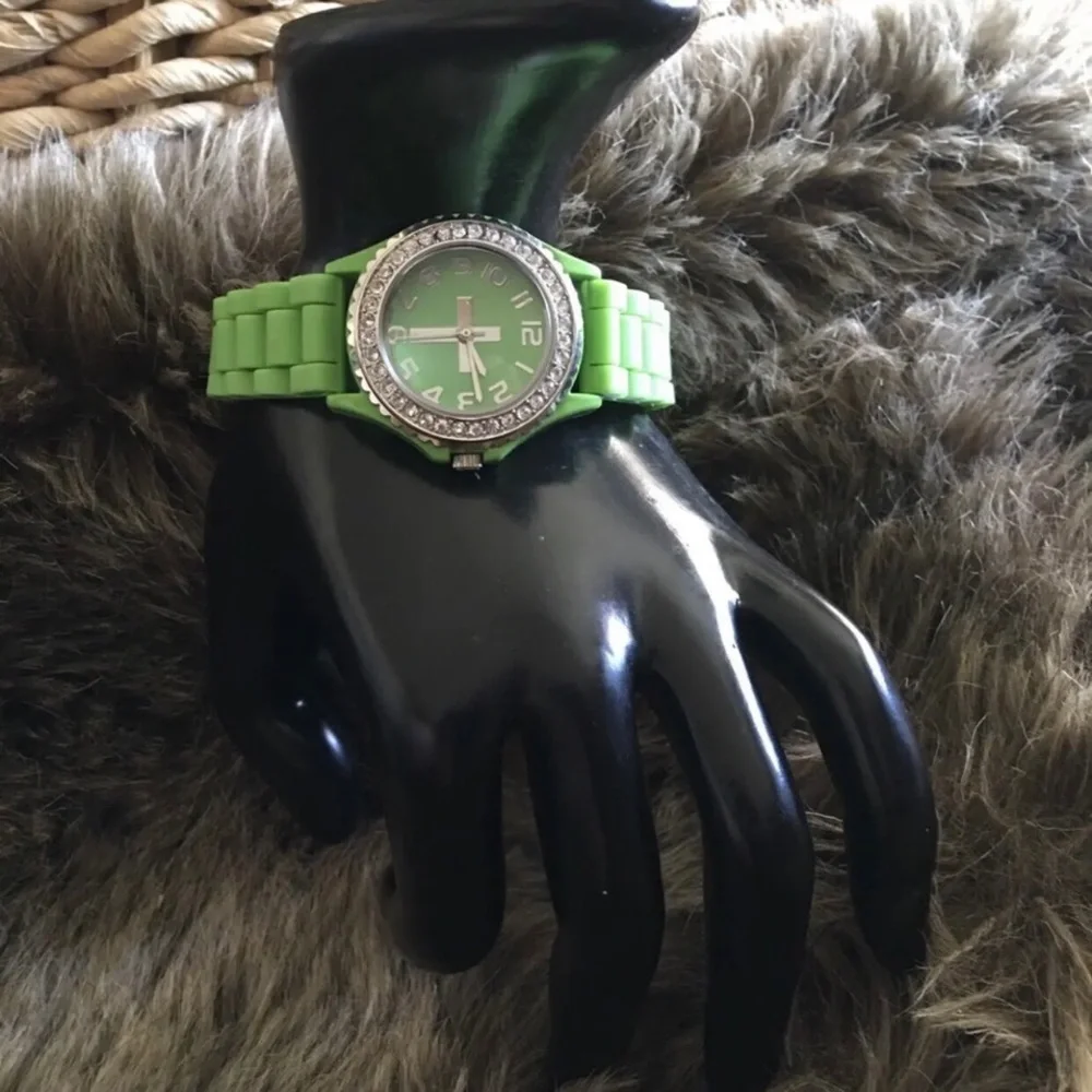 Ladies Geneva Platinum green silicone band watch